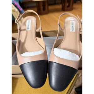 Steve Madden Tan & Black Belinda Flats Size 7.5